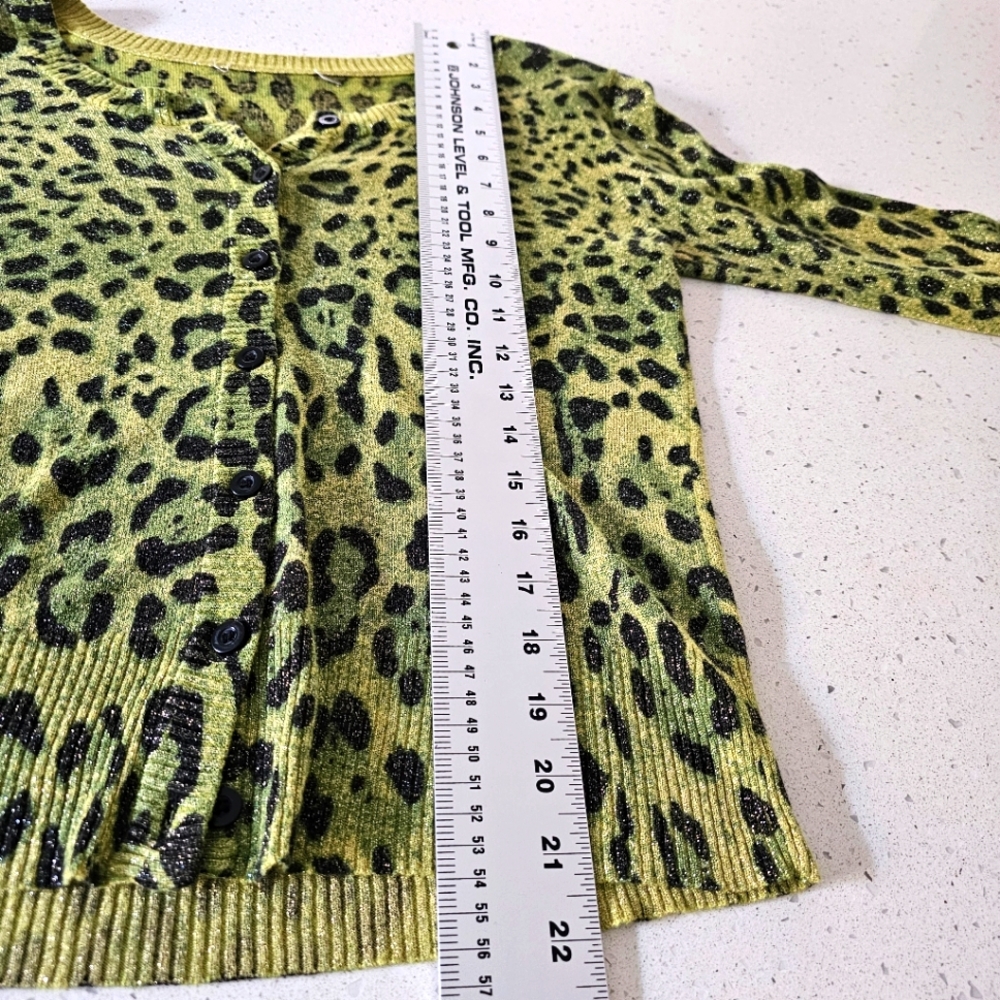 Jigsaw lurex cardigan in green and leopard print. Size 10-12 - Picture 5 of 7